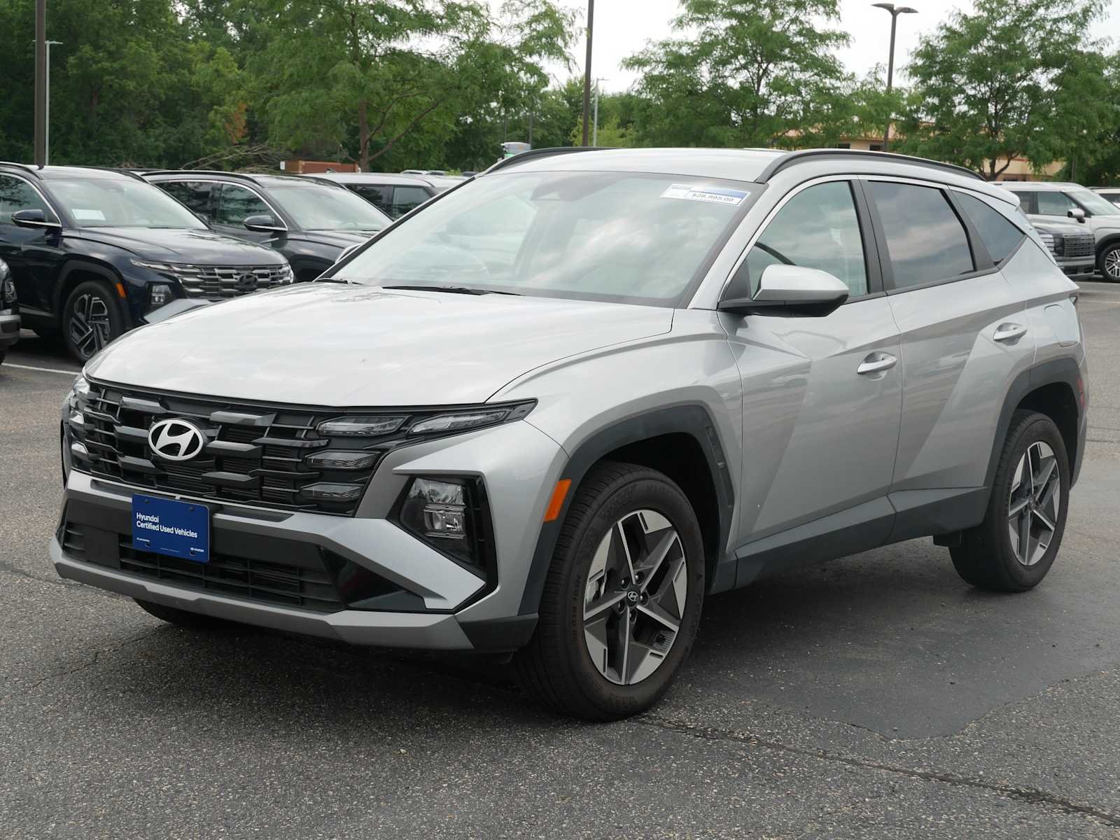 Certified 2025 Hyundai Tucson SEL with VIN 5NMJBCDE4SH543778 for sale in Mankato, Minnesota