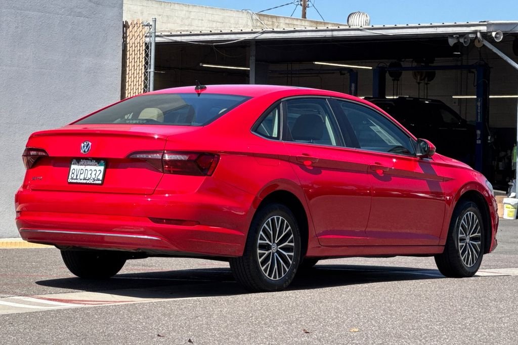 Used 2020 Red Volkswagen 1.4T SE image 6