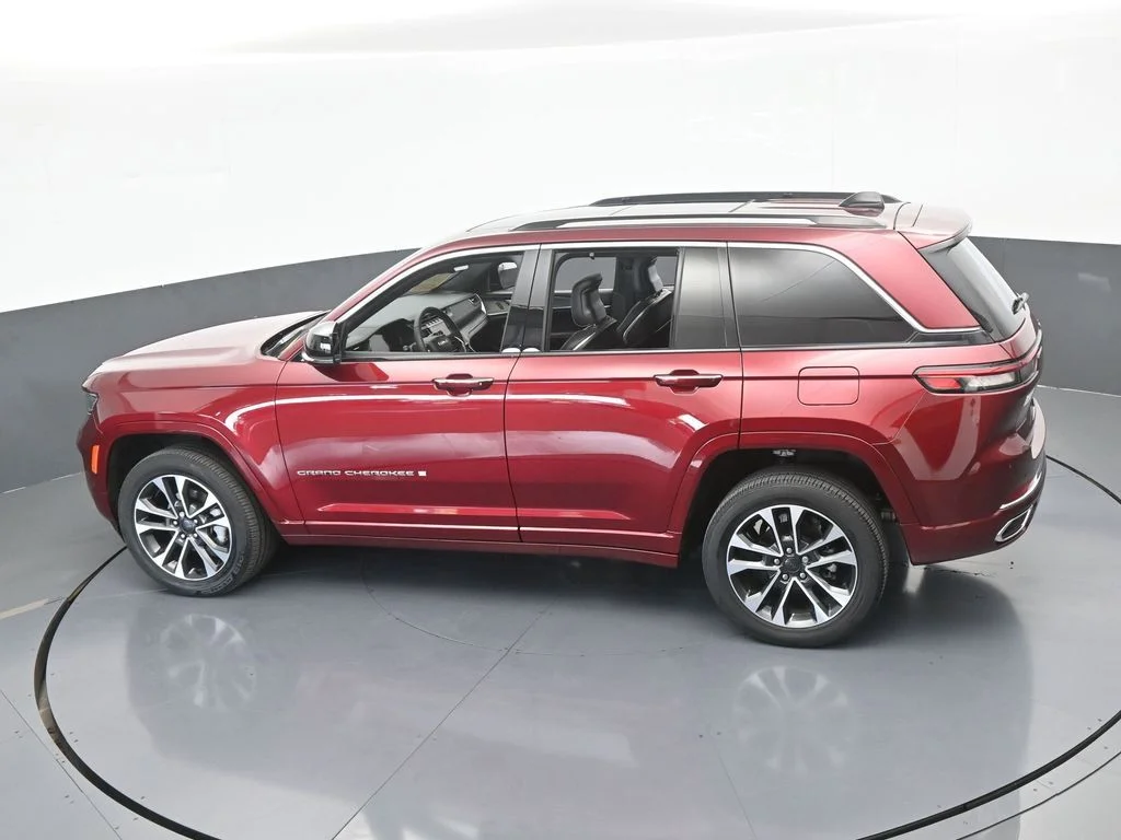2023 Jeep Grand Cherokee Overland - Photo 53