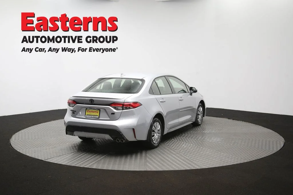 Used 2022 Silver Toyota SE image 37