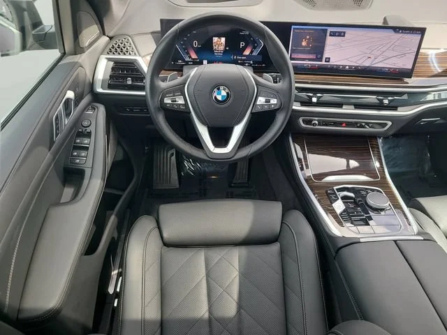 Used 2026 Black BMW sDrive40i image 15