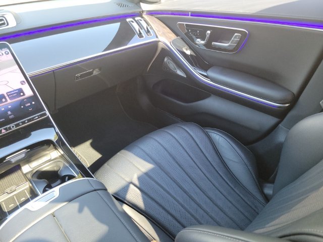 Certified Used 2023 Black Mercedes-Benz S 580 image 16