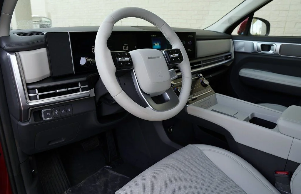 2025 Hyundai Santa Fe SEL - Photo 30