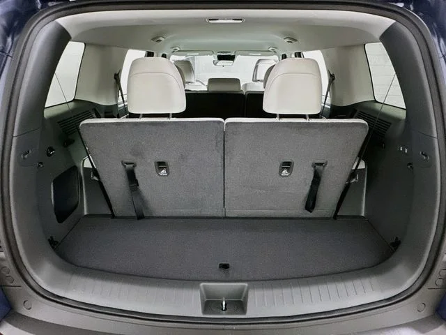 New 2027 Hyundai SANTA FE HYBRID SEL