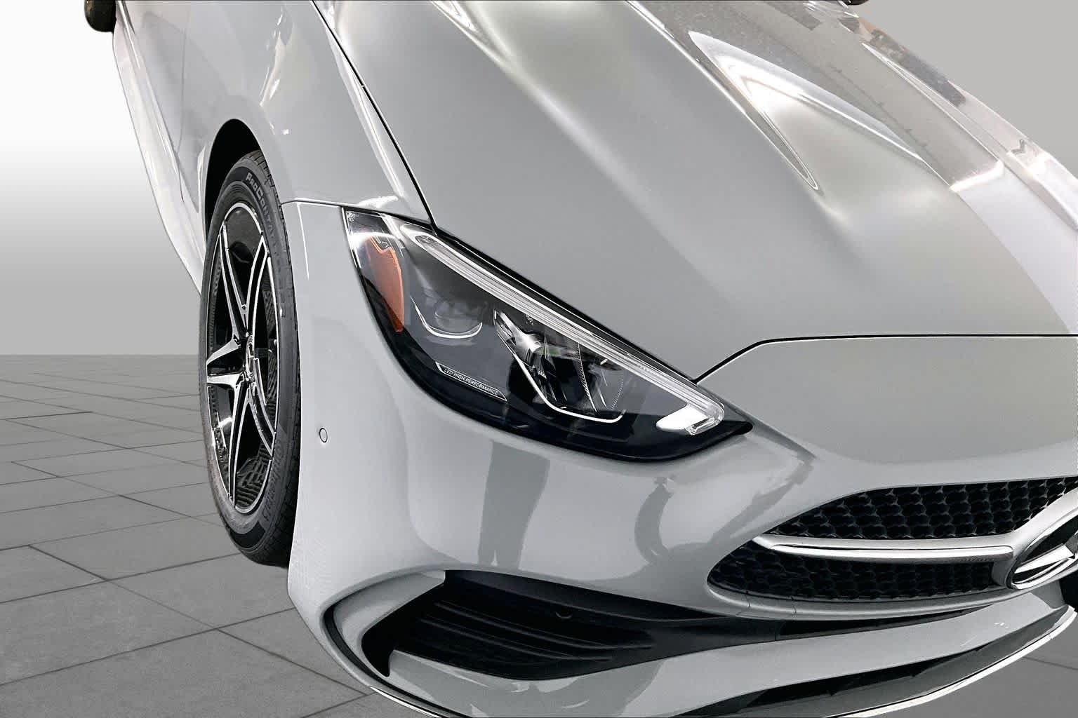 New 2026 MANUFAKTUR Alpine Grey Mercedes-Benz C 300 image 17
