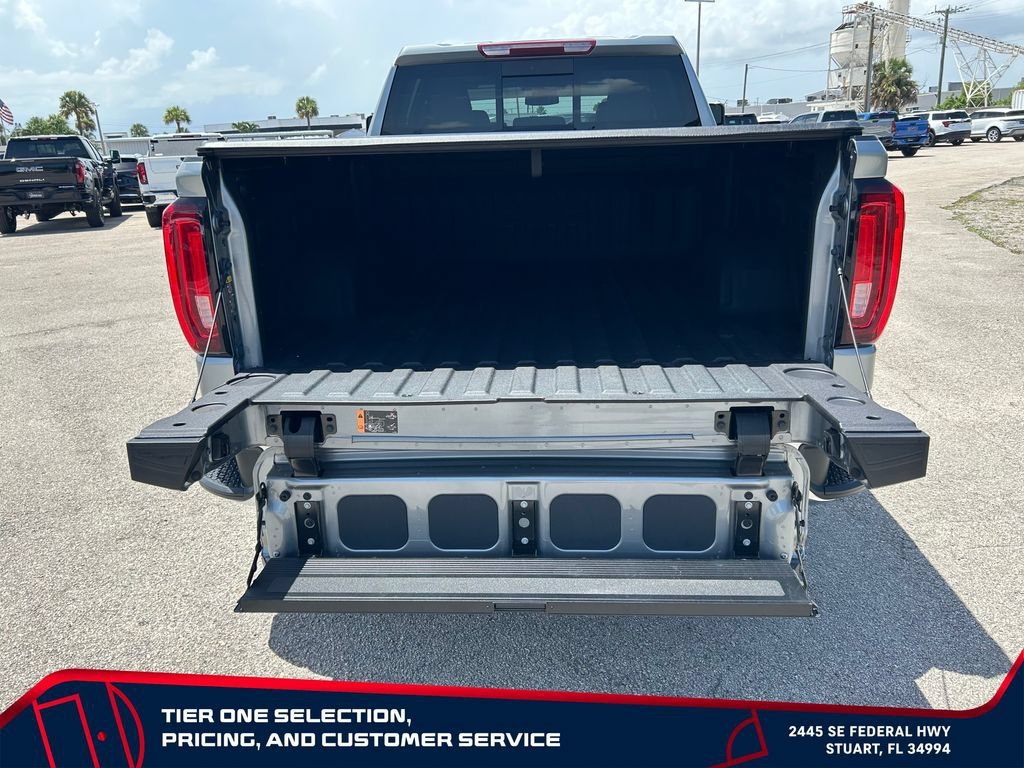 Used 2025 Sterling Metallic GMC SLT image 11