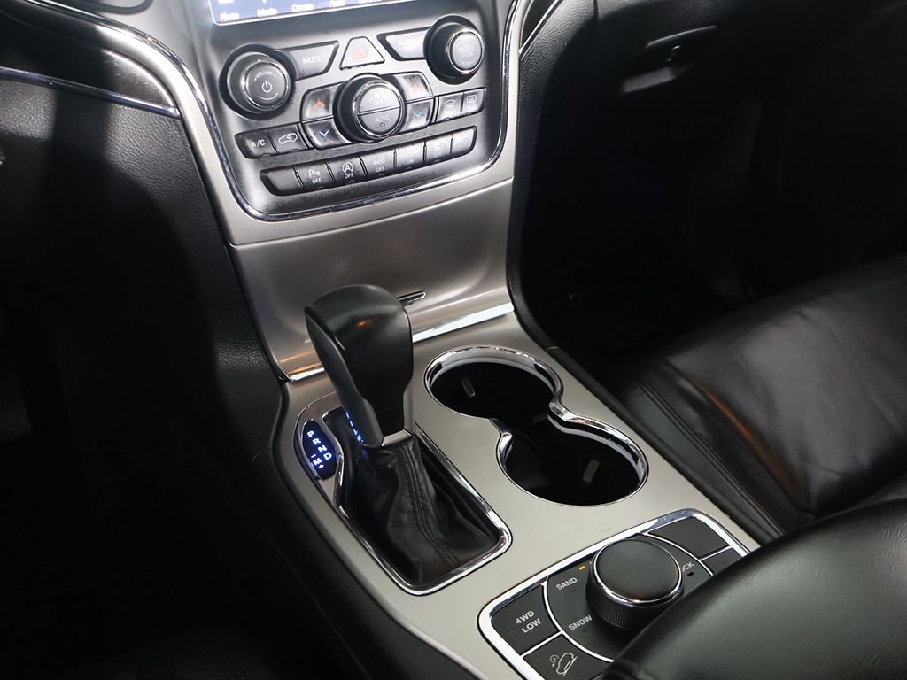 Used 2018 Black Jeep Limited image 46