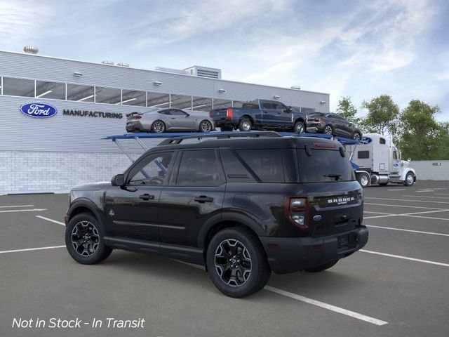 New 2026 Shadow Black Ford Outer Banks® image 4