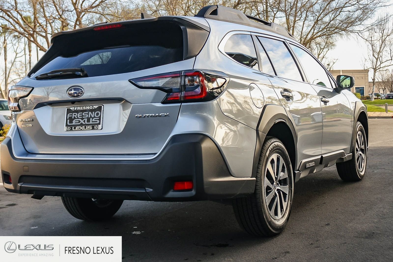 2024 Subaru Outback Premium - Photo 6