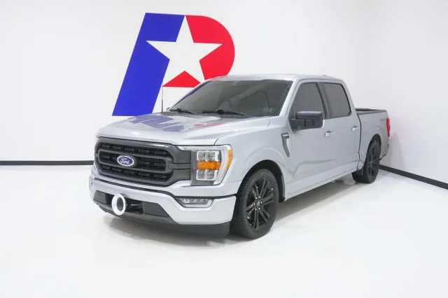 Used 2023 SILVER Ford XLT image 1