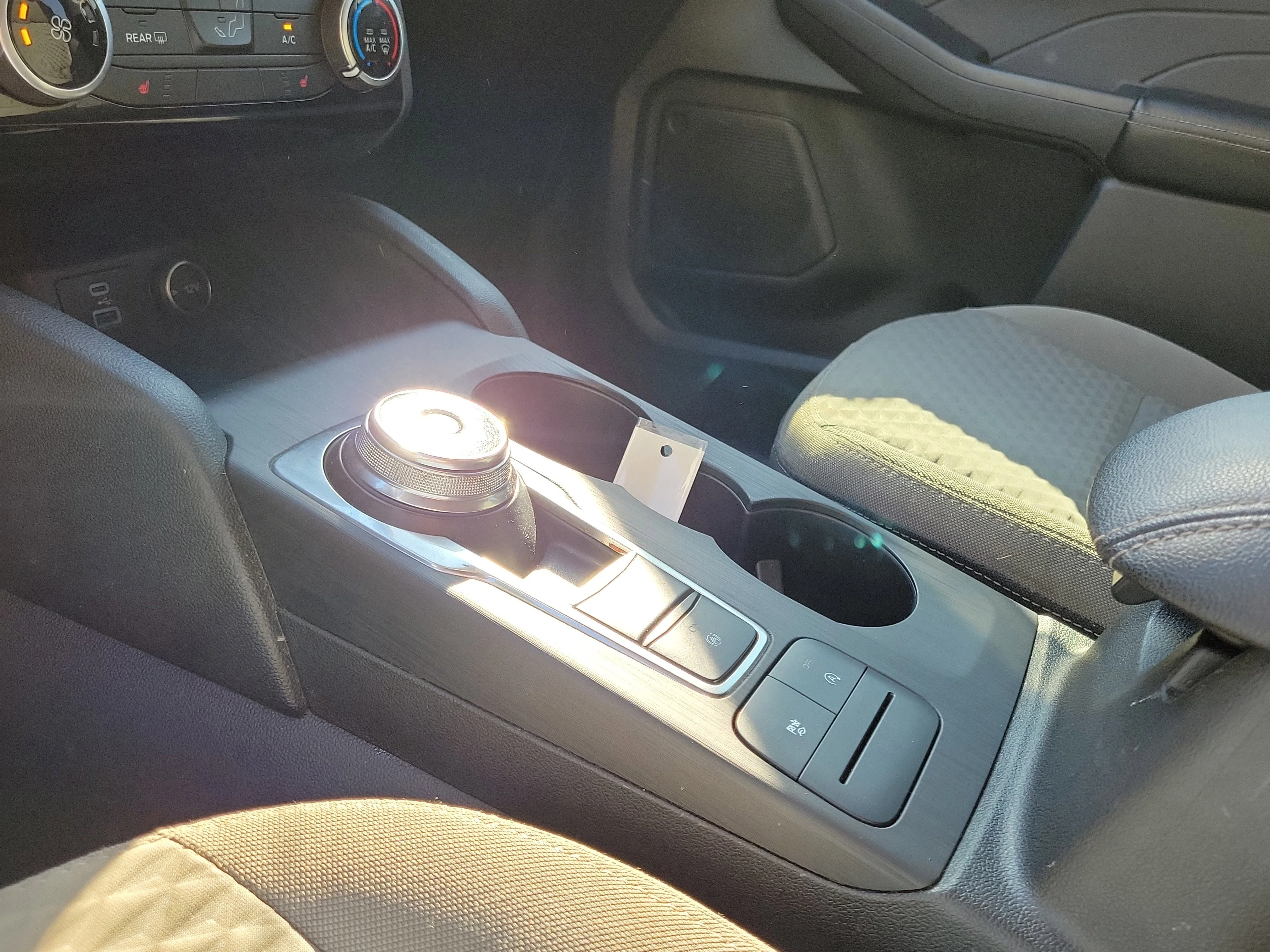 2021 Ford Escape SE - Photo 29