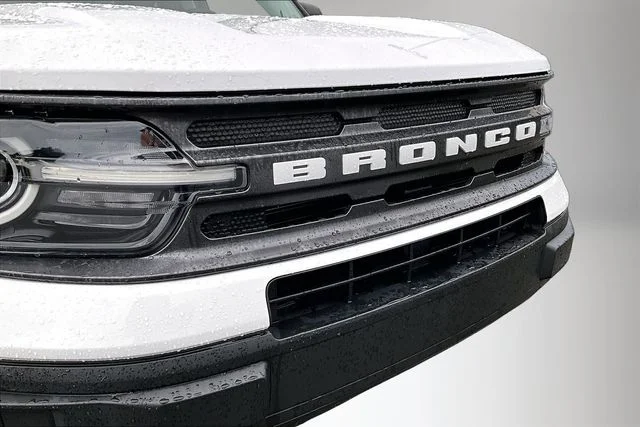 Used 2022 White Ford Big Bend image 27