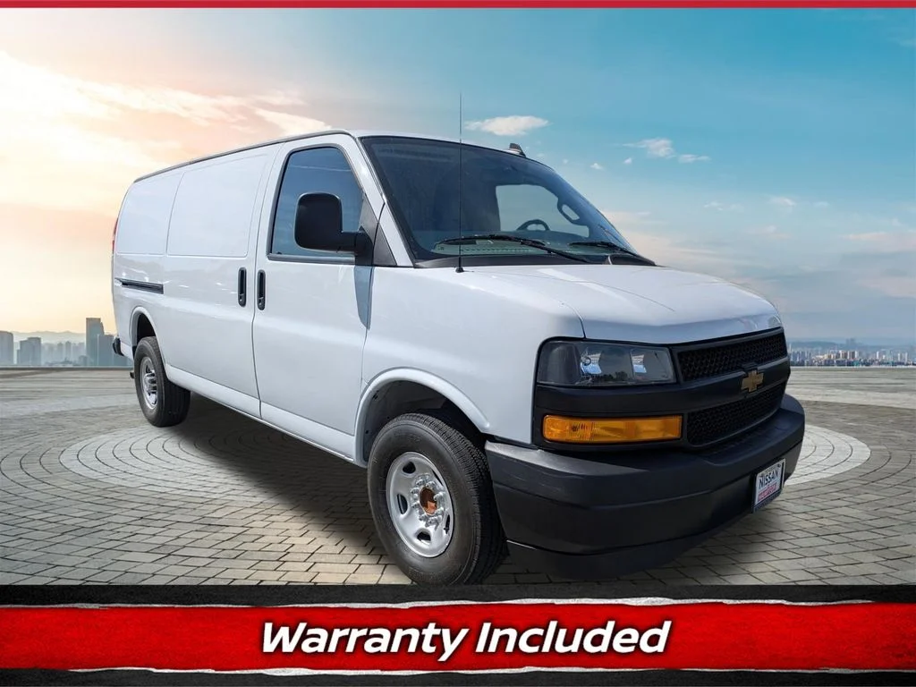 2024 Chevrolet Express 2500 Work Van HD's photo