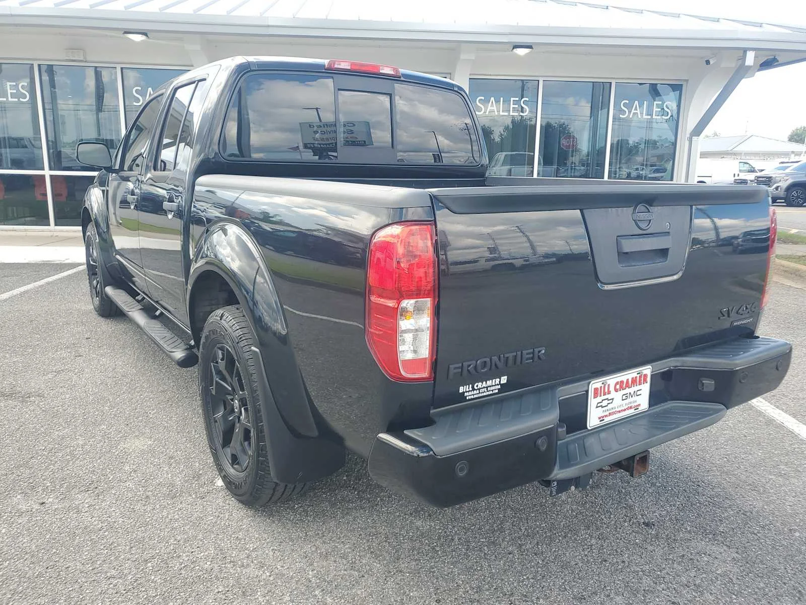 Used 2020  Nissan SV image 3