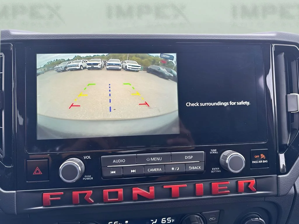 Used 2025 Gray Nissan PRO-4X image 19