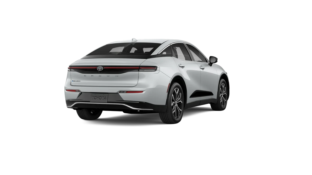 New 2027 Oxygen White Toyota XLE image 9
