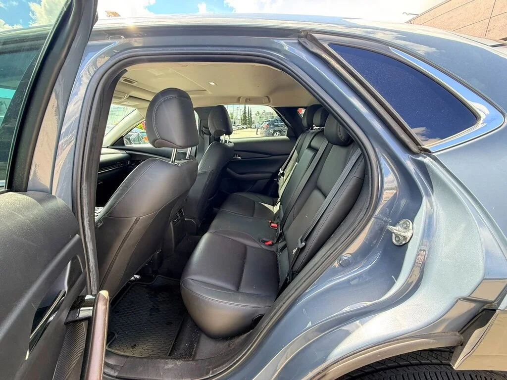 Used 2020  Mazda GT AWD 2.5L I4 CD at Dilawri Certified   Clean Tit image 12