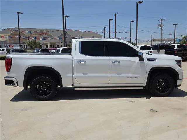 Used 2024 White. GMC Denali 4x4 Crew Cab 5.75 ft. box 147.4 in. WB image 4
