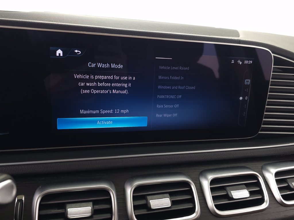 Used 2024  Mercedes-Benz GLS 580 image 31