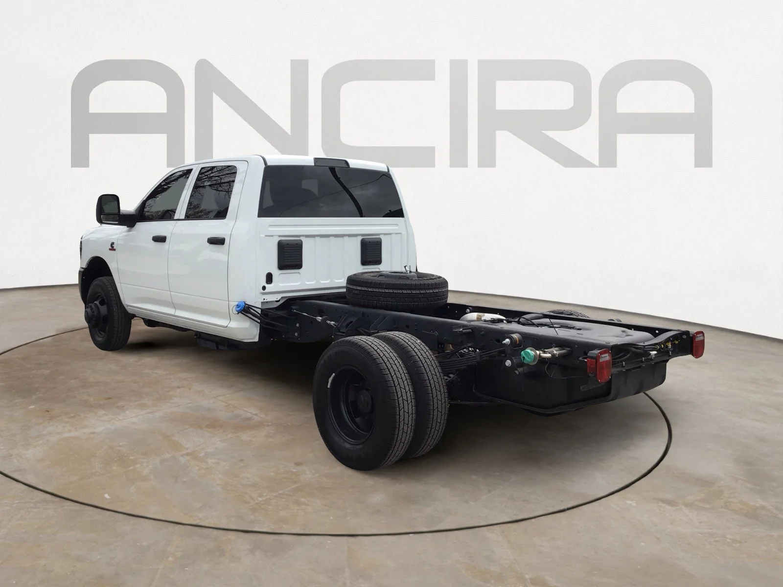 2026 RAM 3500 Chassis Tradesman - Photo 34