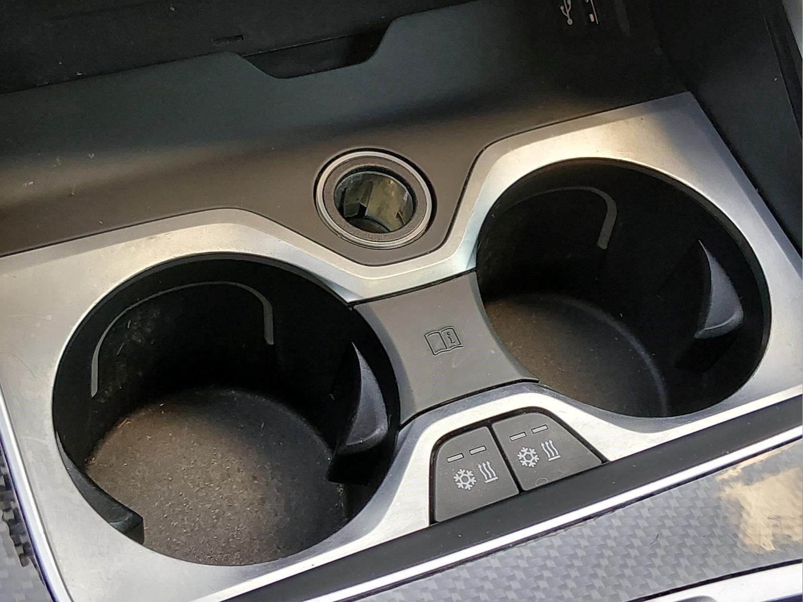 Used 2024 Brooklyn Grey Metallic BMW M60i image 25
