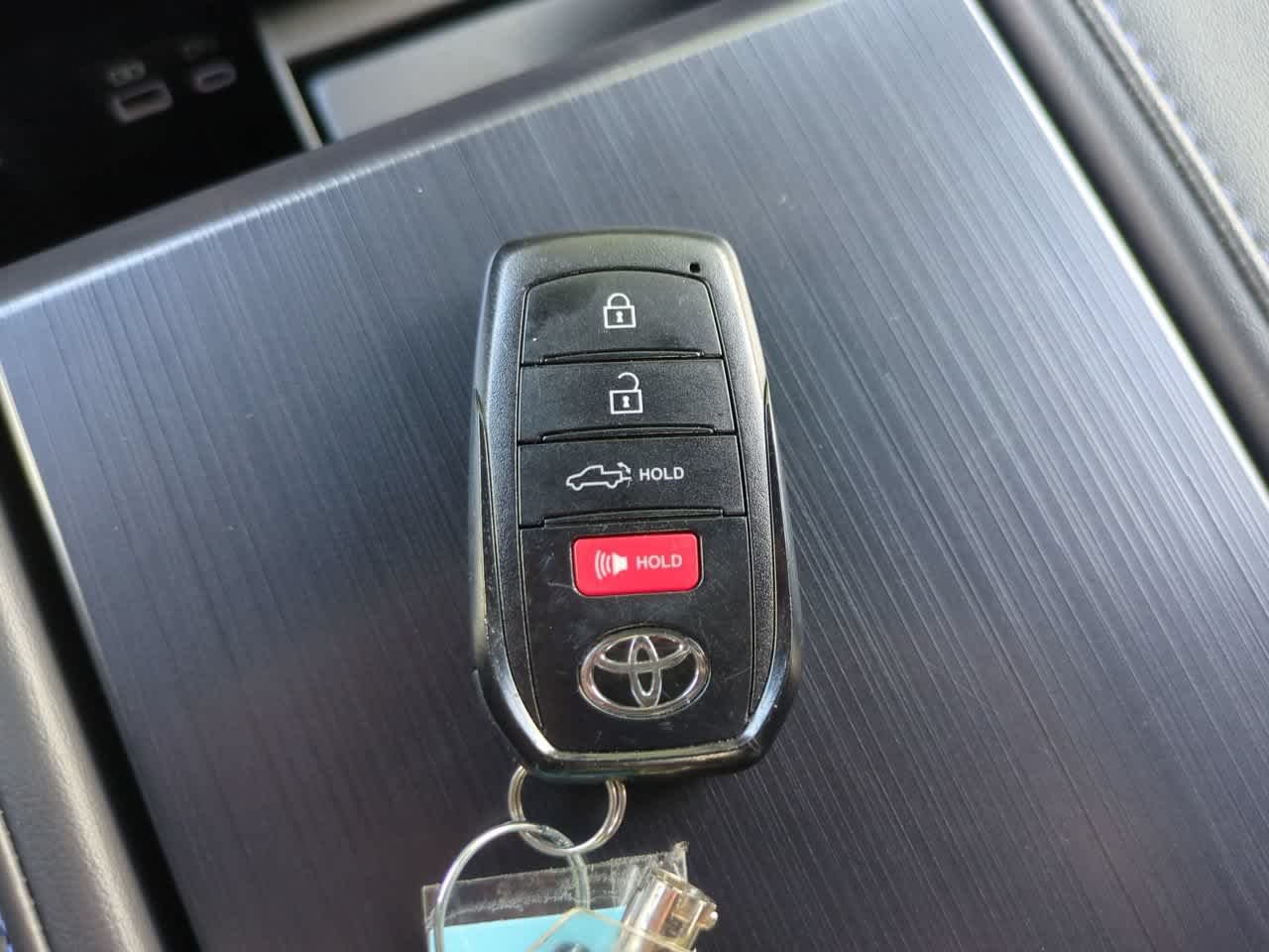 Used 2025 Magnetic Gray Metallic Toyota Platinum image 28