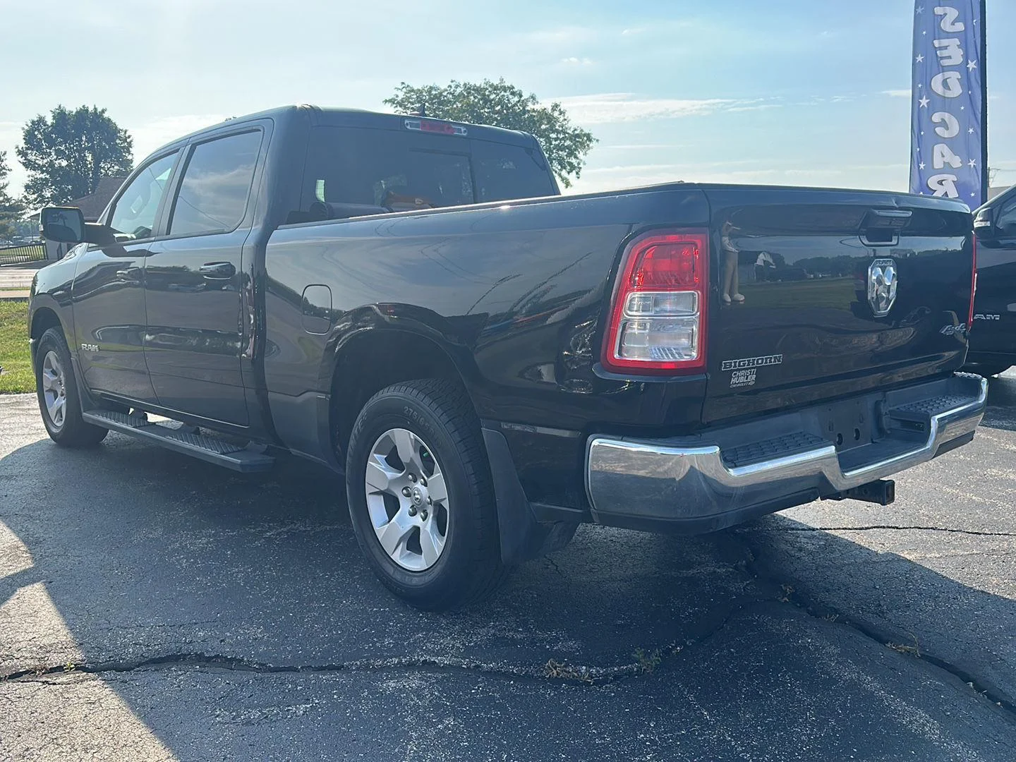 Used 2022 Diamond Black Ram Big Horn image 8