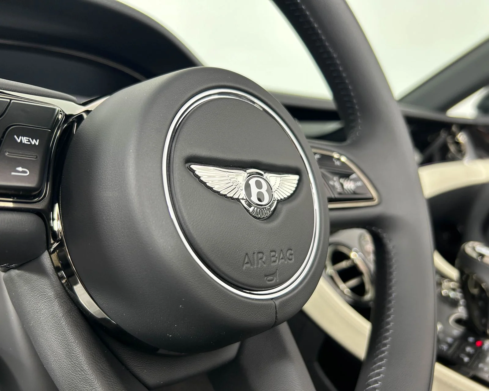 New 2026  Bentley V8 S image 21