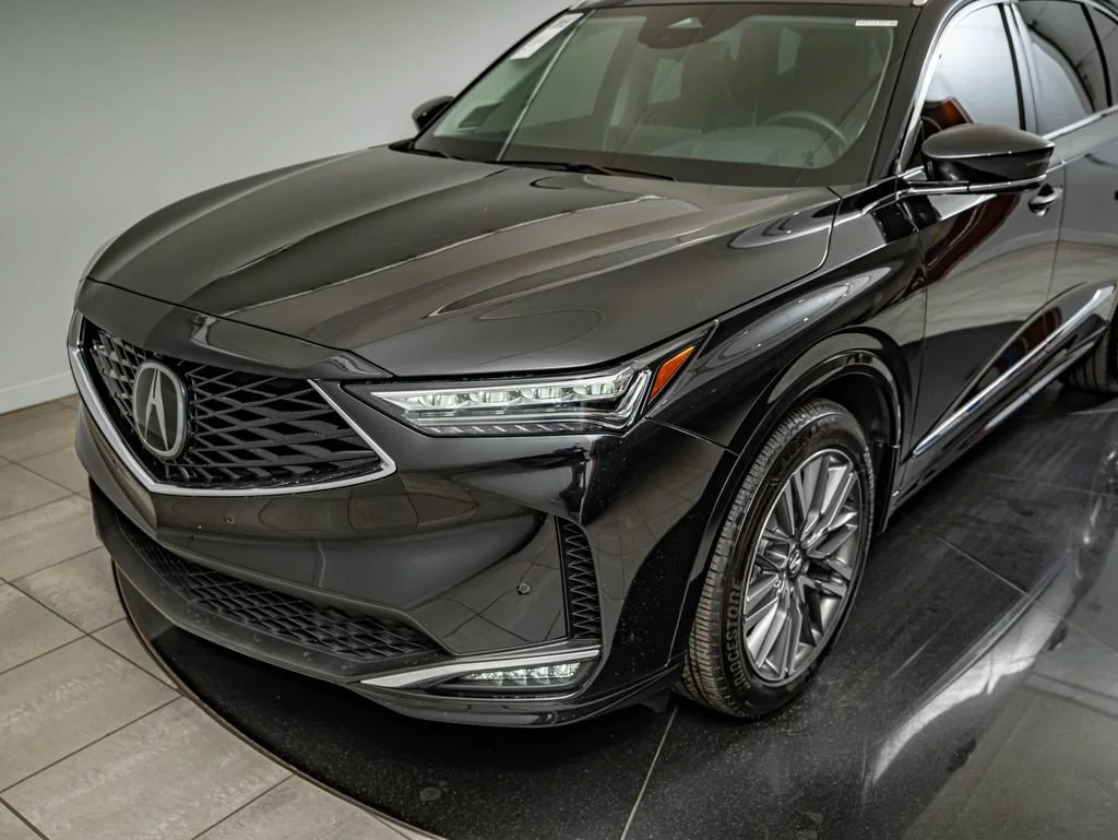 Certified Used 2025 Majestic Black Pearl Acura Advance Package image 14