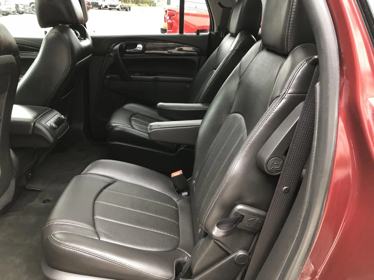 Used 2017 Red Buick AWD 4dr Premium image 17