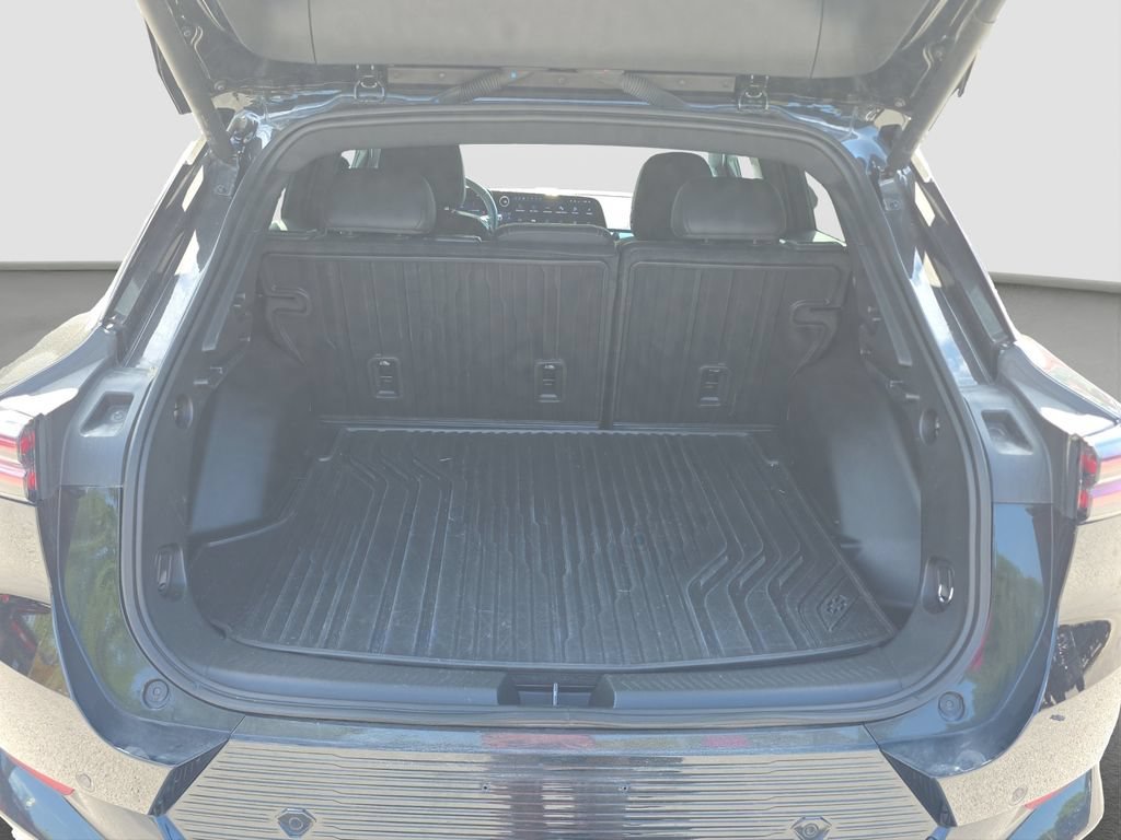 2024 Chevrolet Equinox EV LT - Photo 17