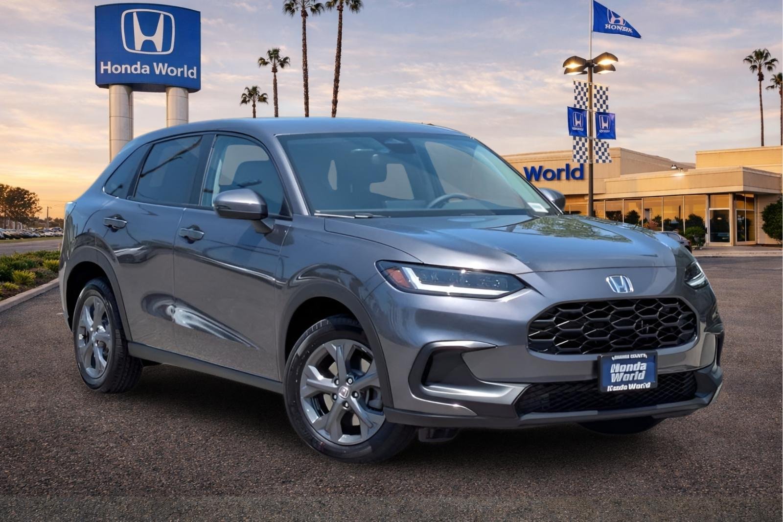 New 2026 Modern Steel Metallic Honda LX image 2