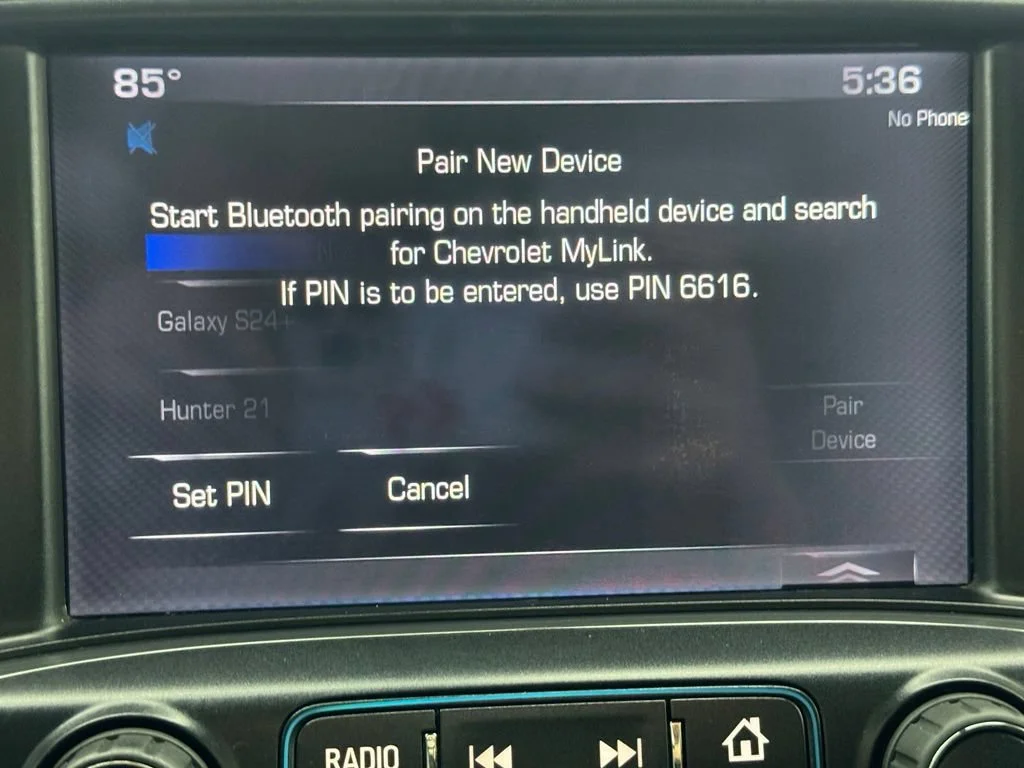 Used 2014 DEEP RUBY METALLIC Chevrolet LT image 18