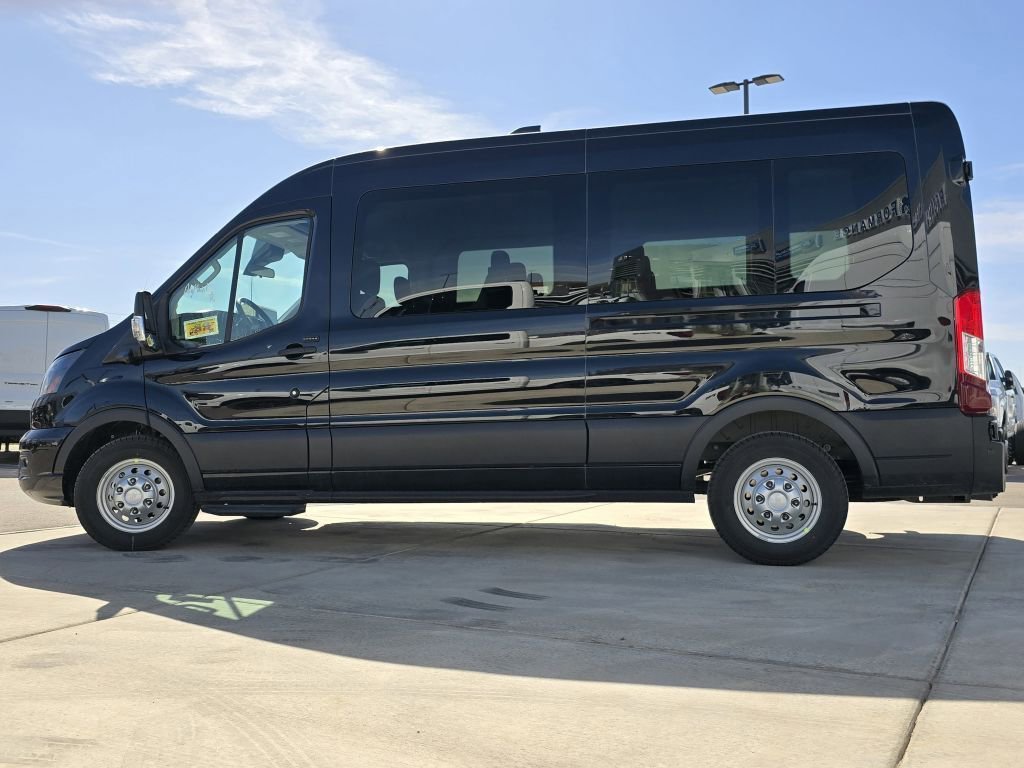 New 2026 Agate Black Metallic Ford XLT image 22