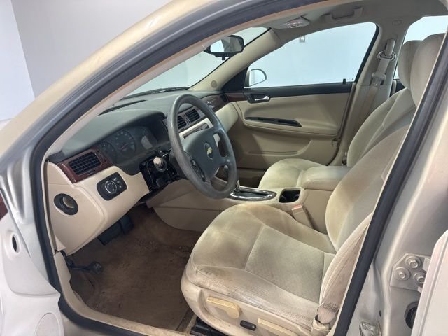 Used 2010 Gold Chevrolet LS image 12