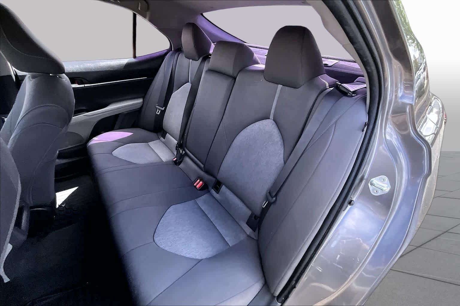 Used 2022 Predawn Gray Mica Toyota LE image 18