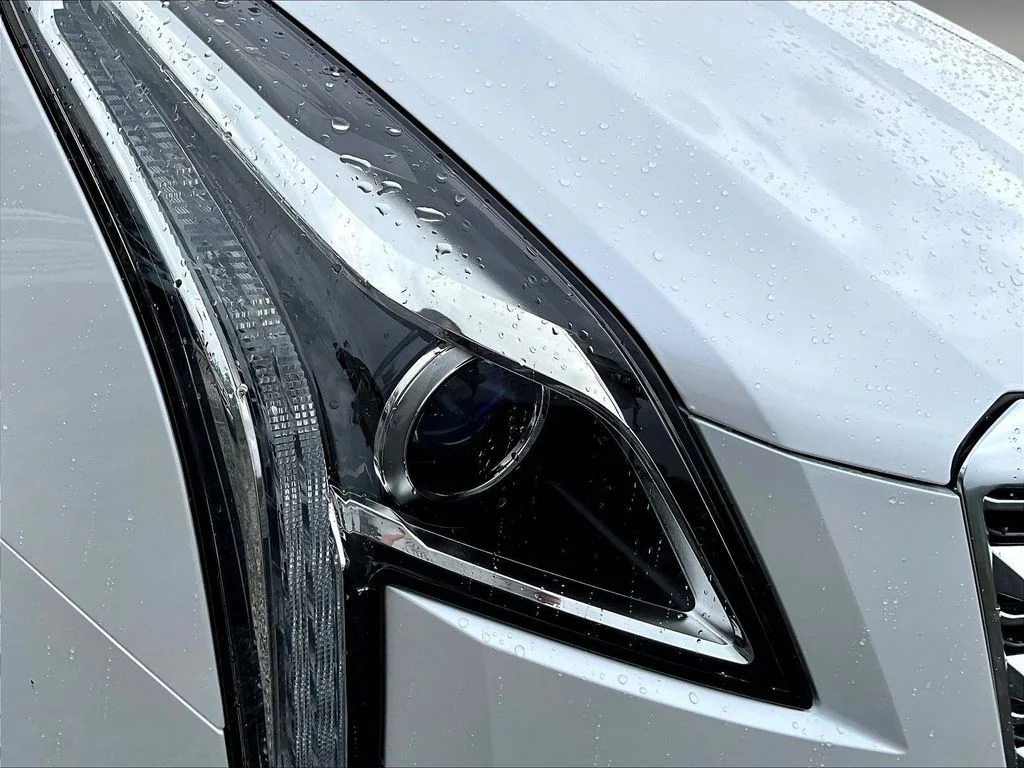 Used 2017 White Cadillac Luxury image 35