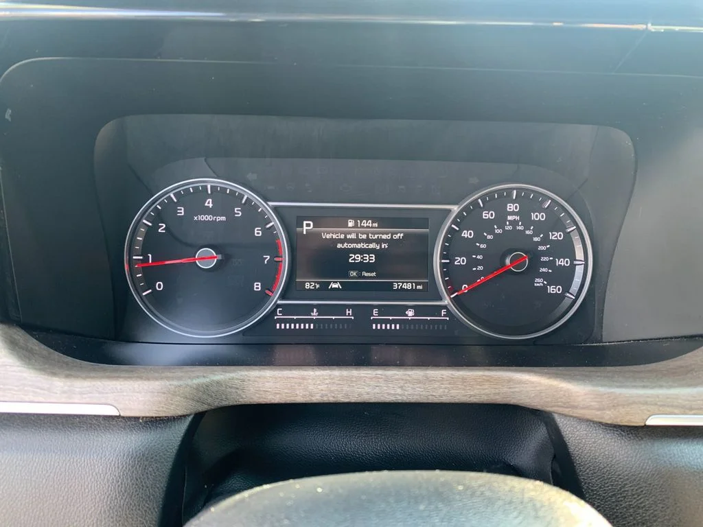 Used 2023 White Kia X-Line EX image 32