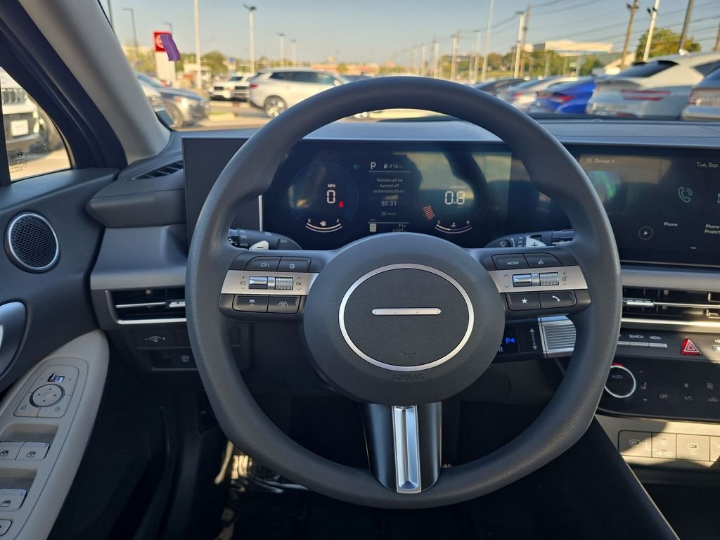 Used 2024 Black Hyundai SEL image 14