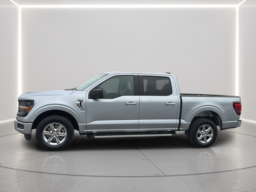 Used 2025 Silver Ford XLT image 13