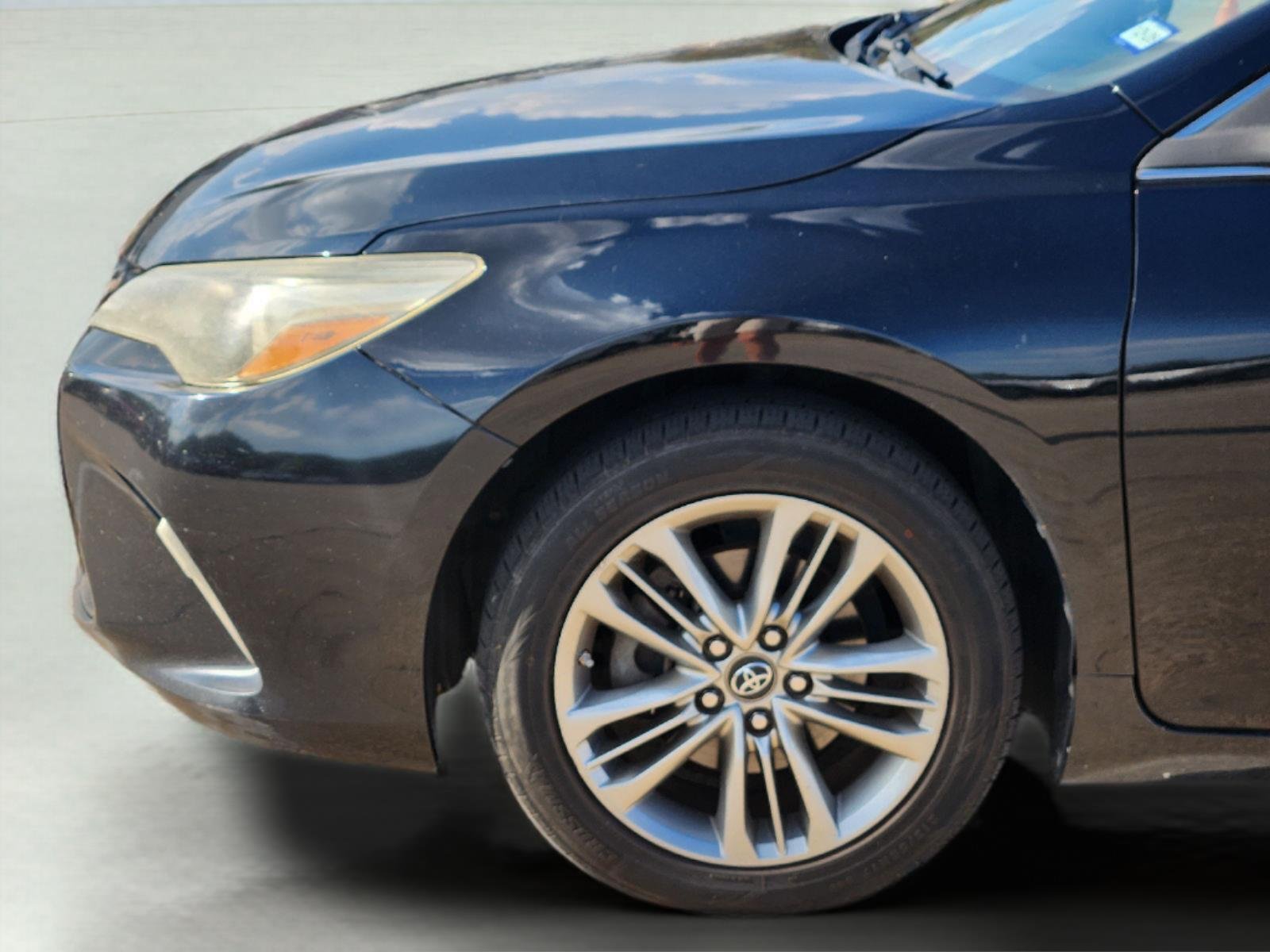 Used 2016 Midnight Black Metallic Toyota SE image 8