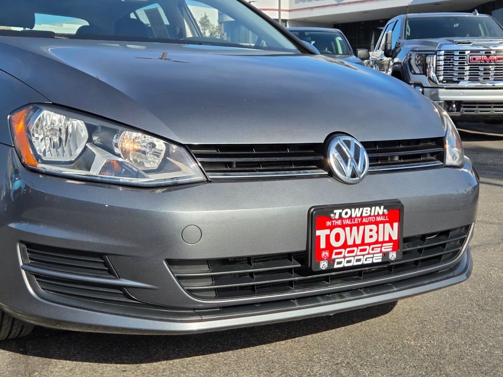 Used 2015 Gray Volkswagen TSI S 4-Door image 8