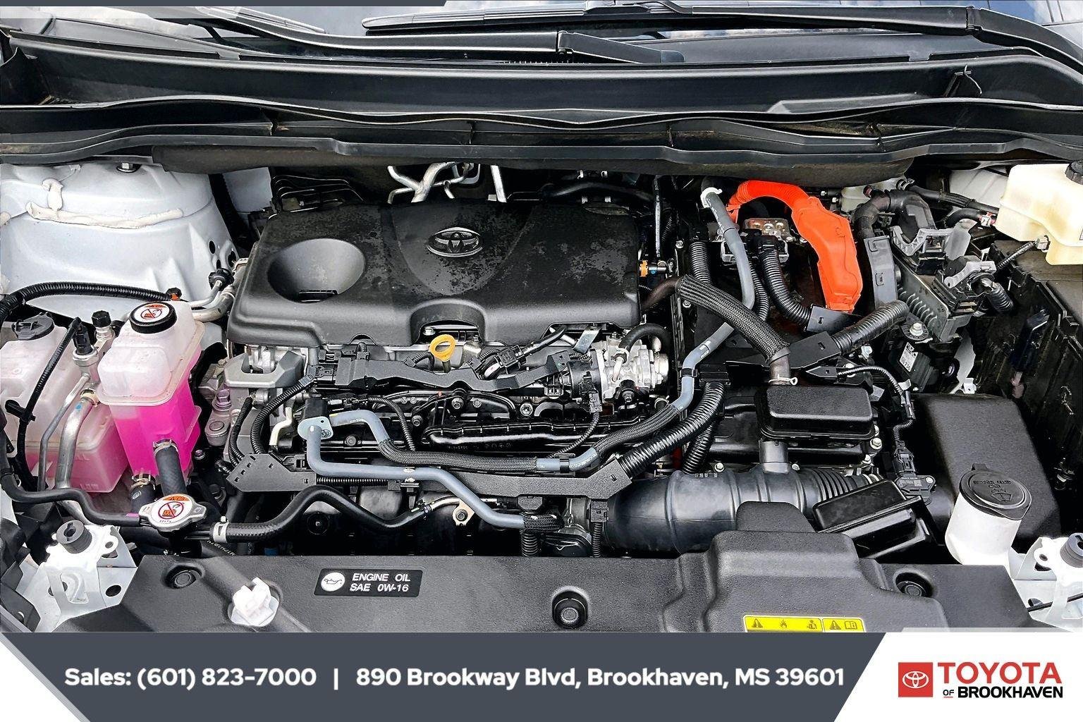 Used 2024 Windchill Pearl Toyota Platinum AWD image 9