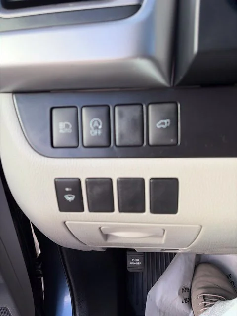 Used 2019 Blue Toyota XLE image 23