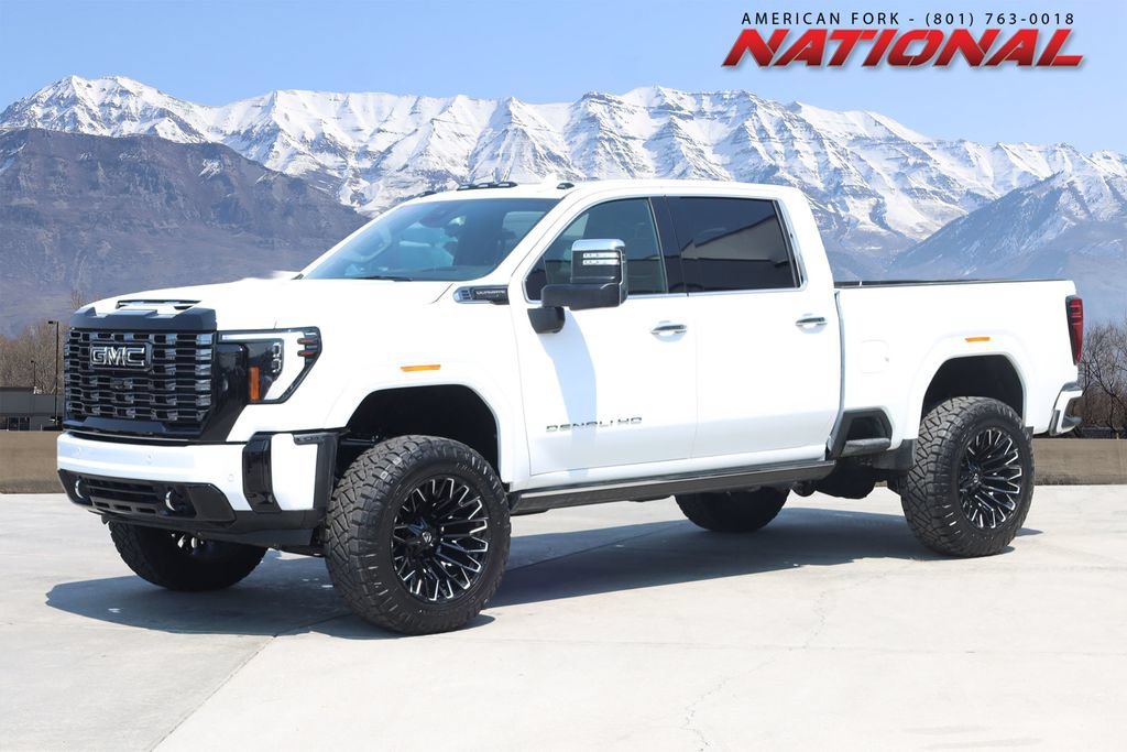 Used 2026 Summit White GMC Denali Ultimate image 1