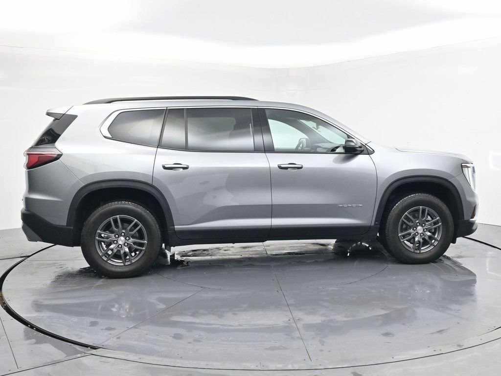 Used 2025 Sterling Metallic GMC Elevation image 6