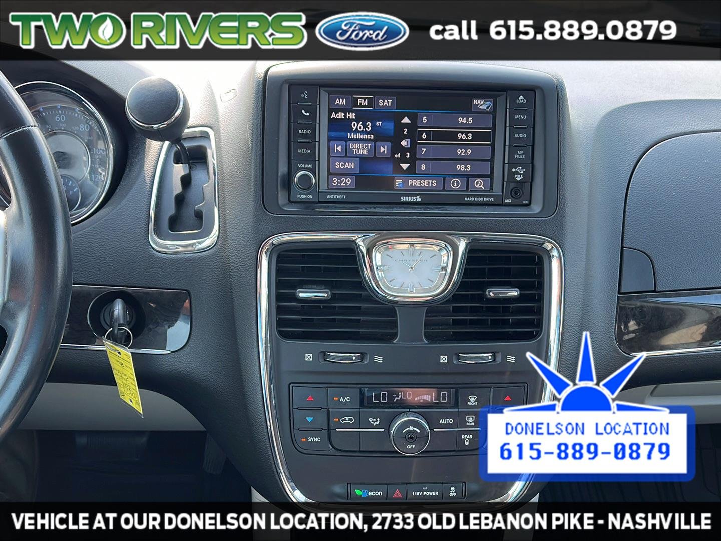 Used 2013 Crystal Blue Pearlcoat Chrysler Touring image 20
