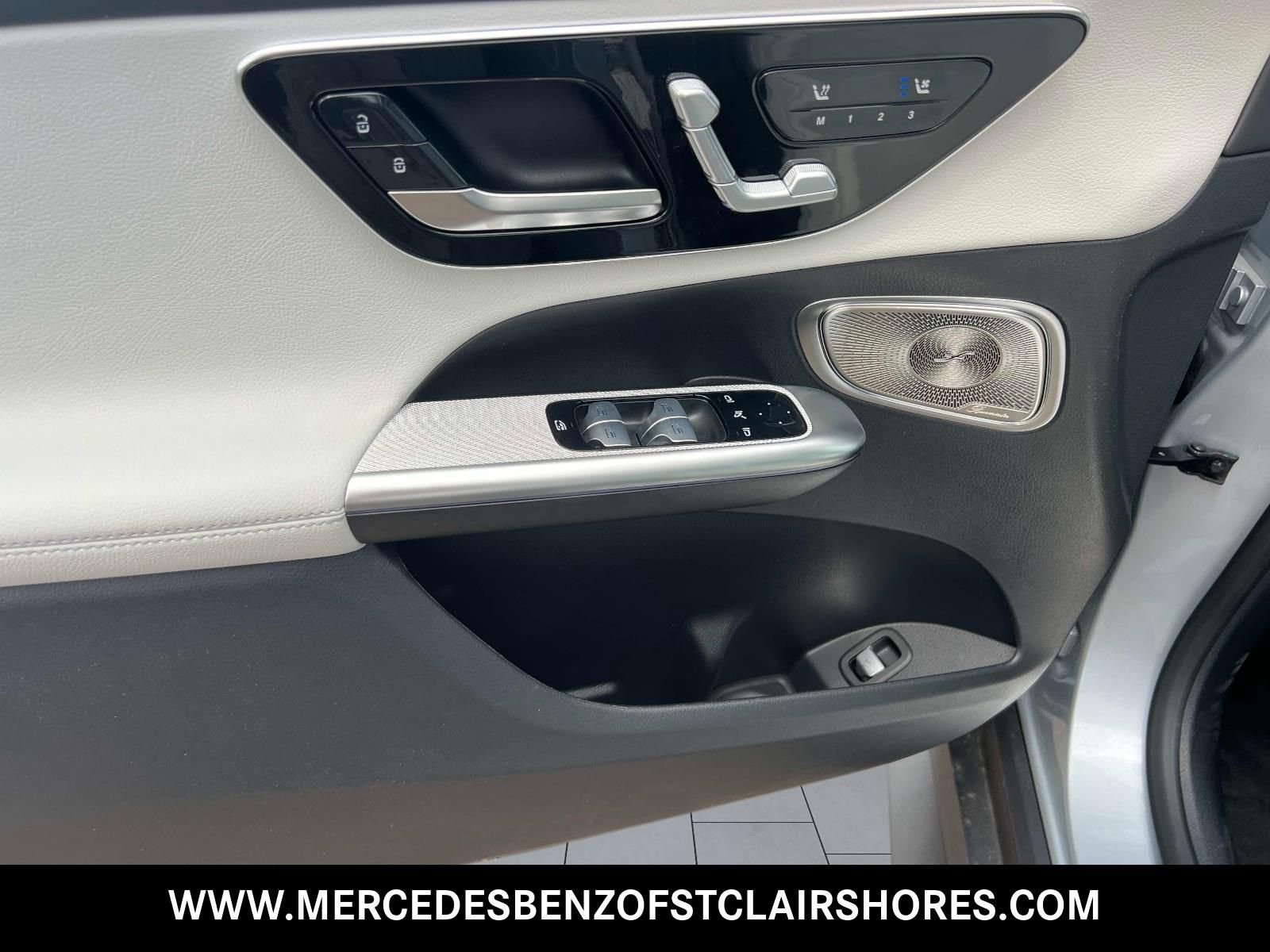 New 2026 Cirrus Silver Metallic Mercedes-Benz GLC 300 image 16