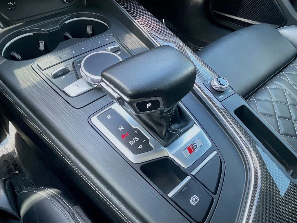 Used 2019 Black Audi Premium Plus image 25