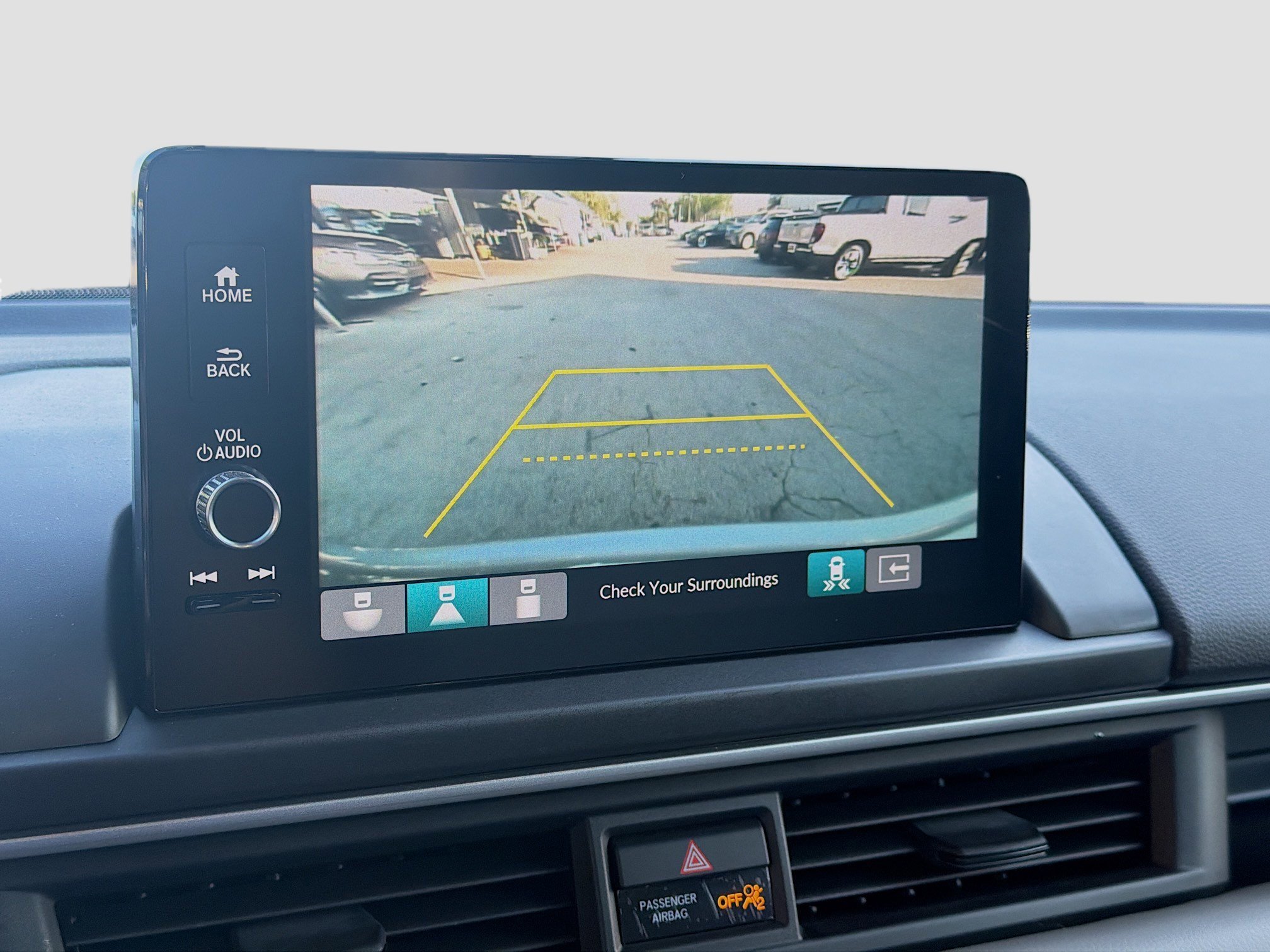 2025 Honda Pilot EX-L - Photo 13